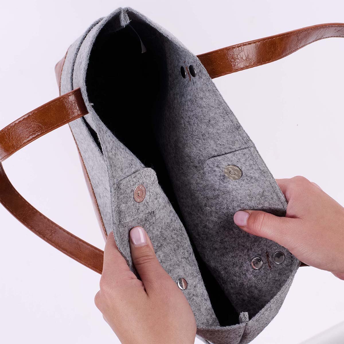 新品未使用 F.C.R.B 23SS SMALL TOTE BAG F/CE. RECYCLE TWILL SMALL HELMET [ FRT33232B0002 ] – cotwohk